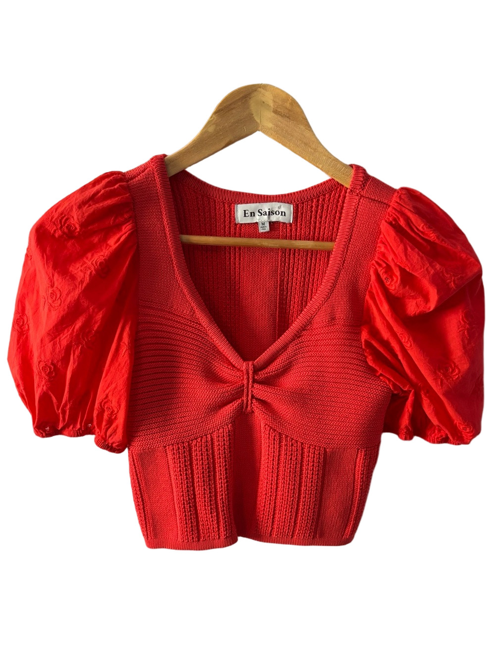 En Saison Red Floral Puff-Sleeve V-Neck Knit Cropped Top M Short Sleeve Boho